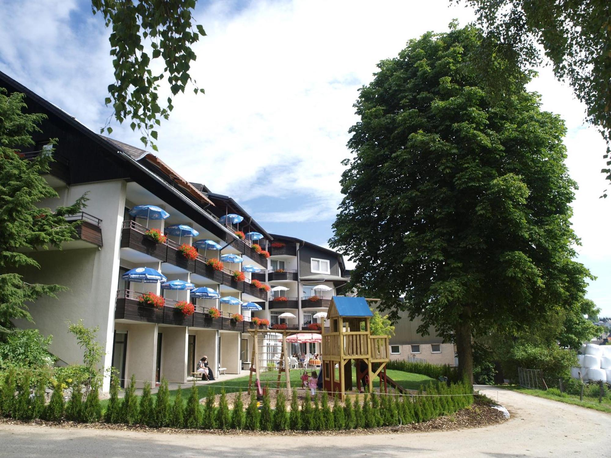 Landhotel Henkenhof Willingen ヴィリンゲン エクステリア 写真