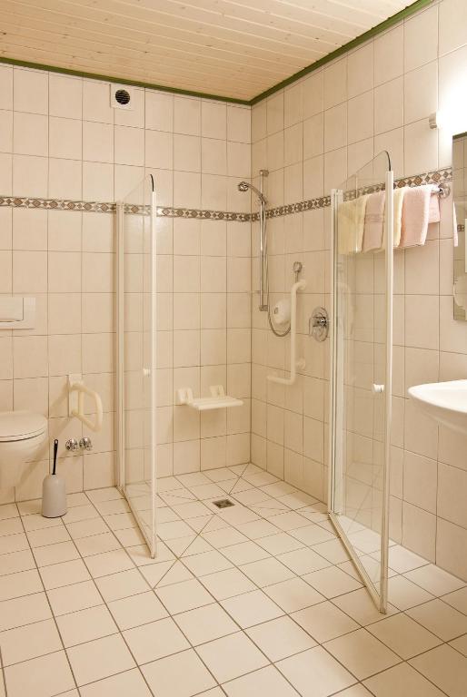 Landhotel Henkenhof Willingen ヴィリンゲン 部屋 写真
